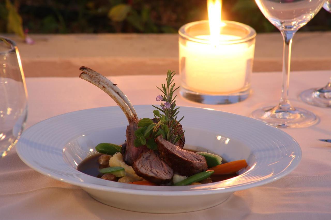 Corfu Palace Hotel Exterior foto Rack of lamb