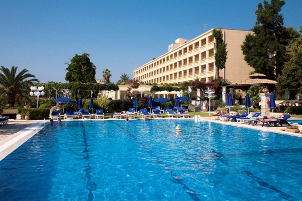 Corfu Palace Hotel Facilidades foto The hotel's main building